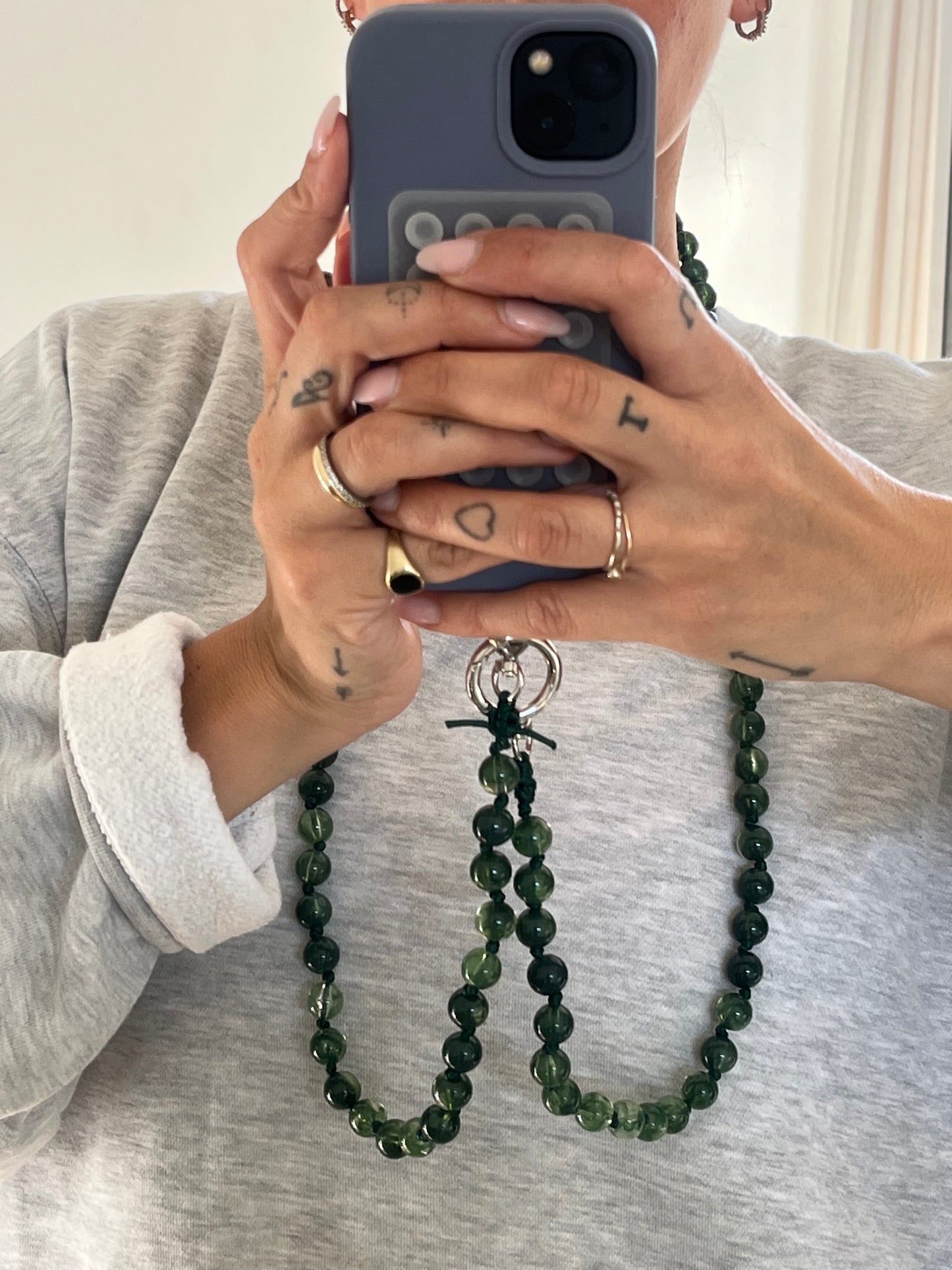 `PHONE PEARL CHAIN` green