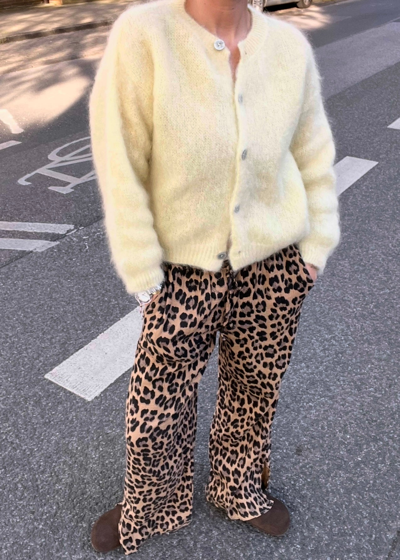 FLUFFY CARDIGAN butter yellow