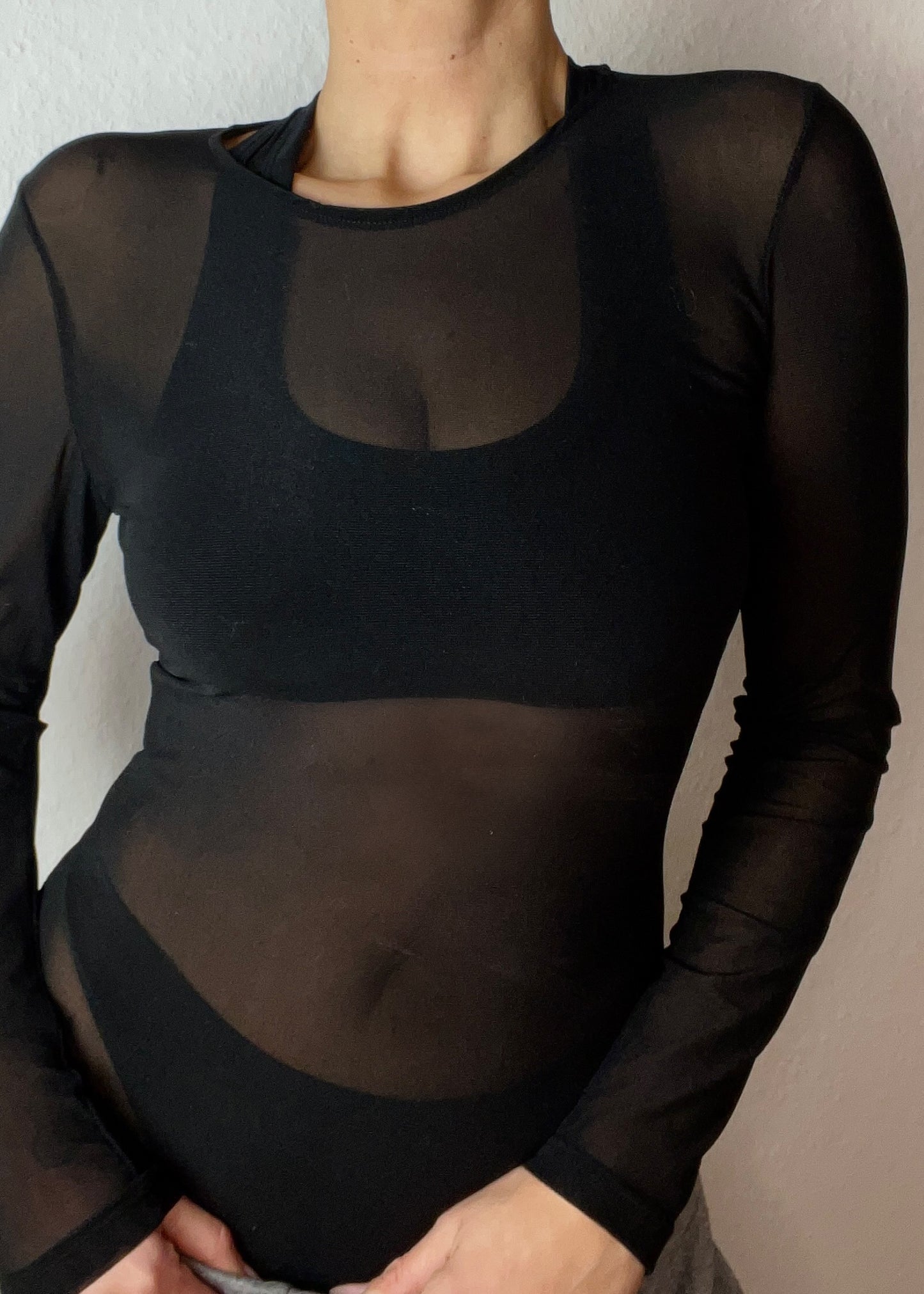 ‘MESH’ soft Body black