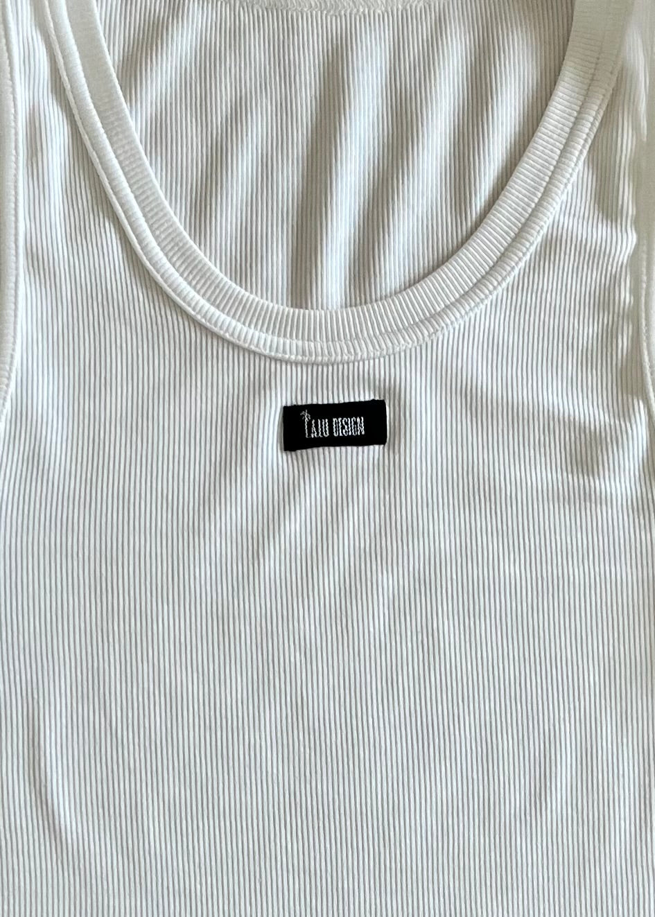 ‘CLASSIC RIP’ Tank Top white