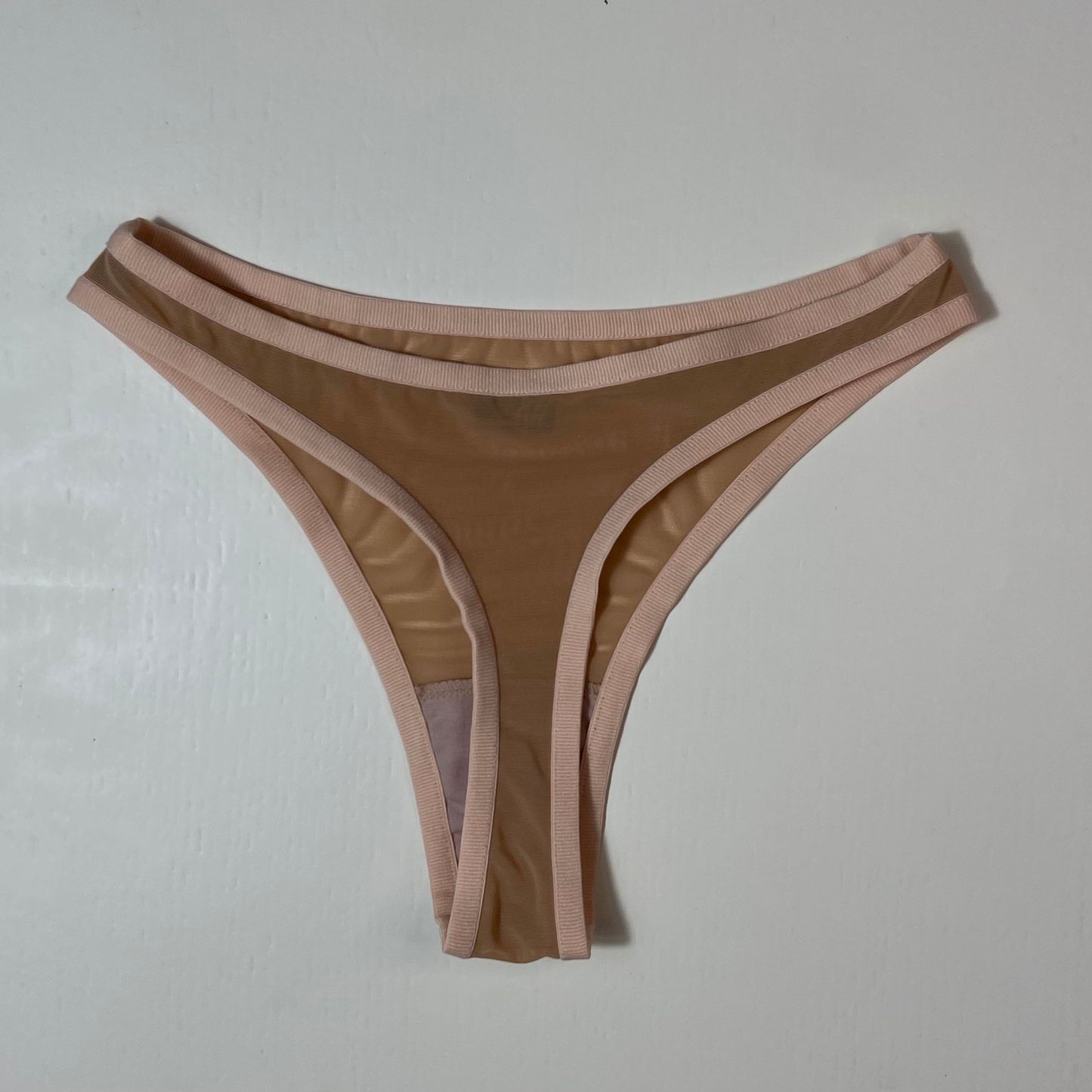 STRING JULES NUDE SOFT TOUCH