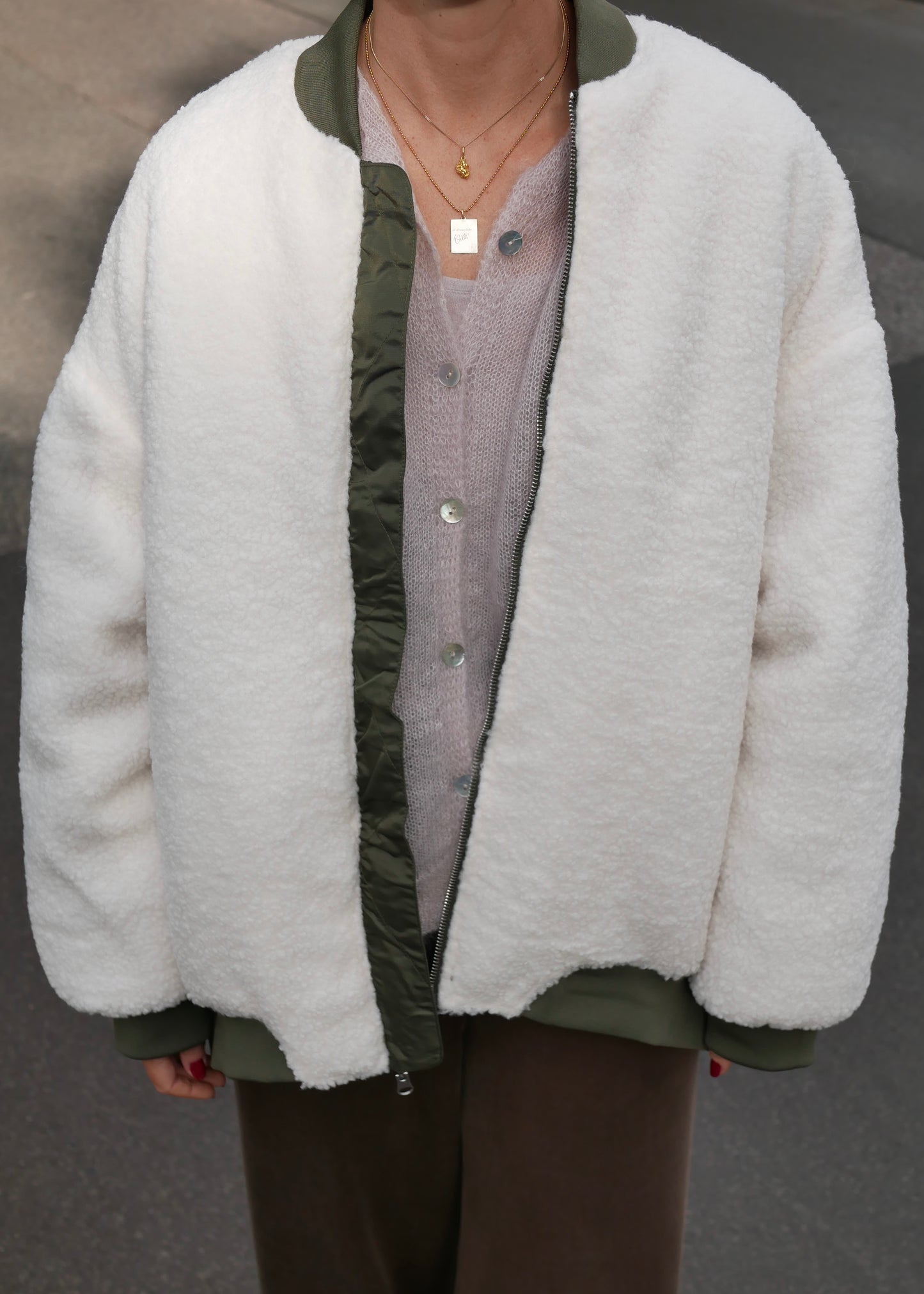 ‘TEDDY’ Classic Nylon Bomber olive reversible