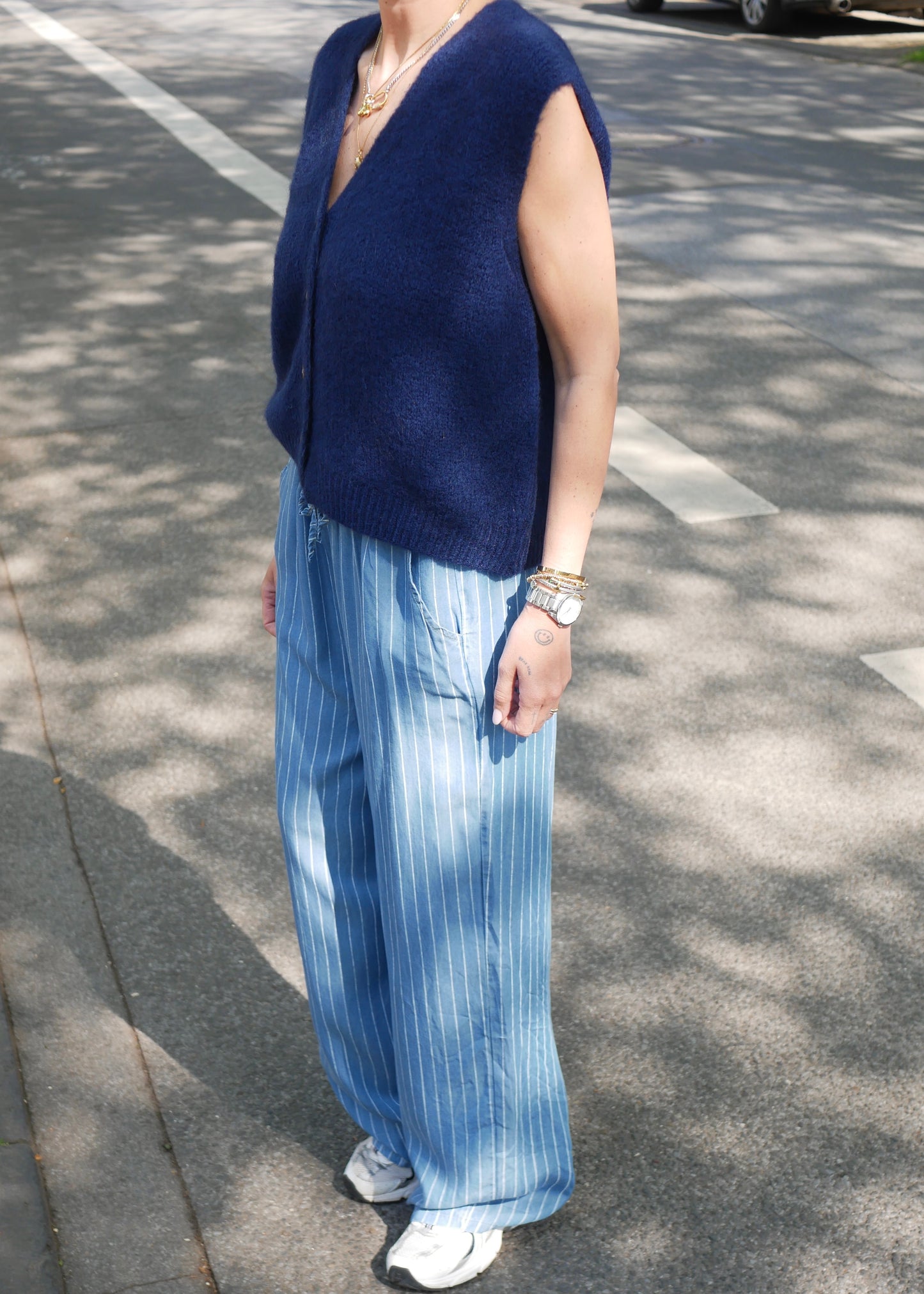 KNIT VEST navy