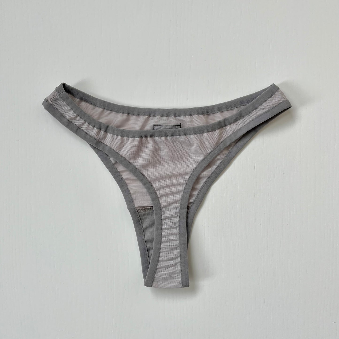 STRING JULES GRAY / SOFT TOUCH