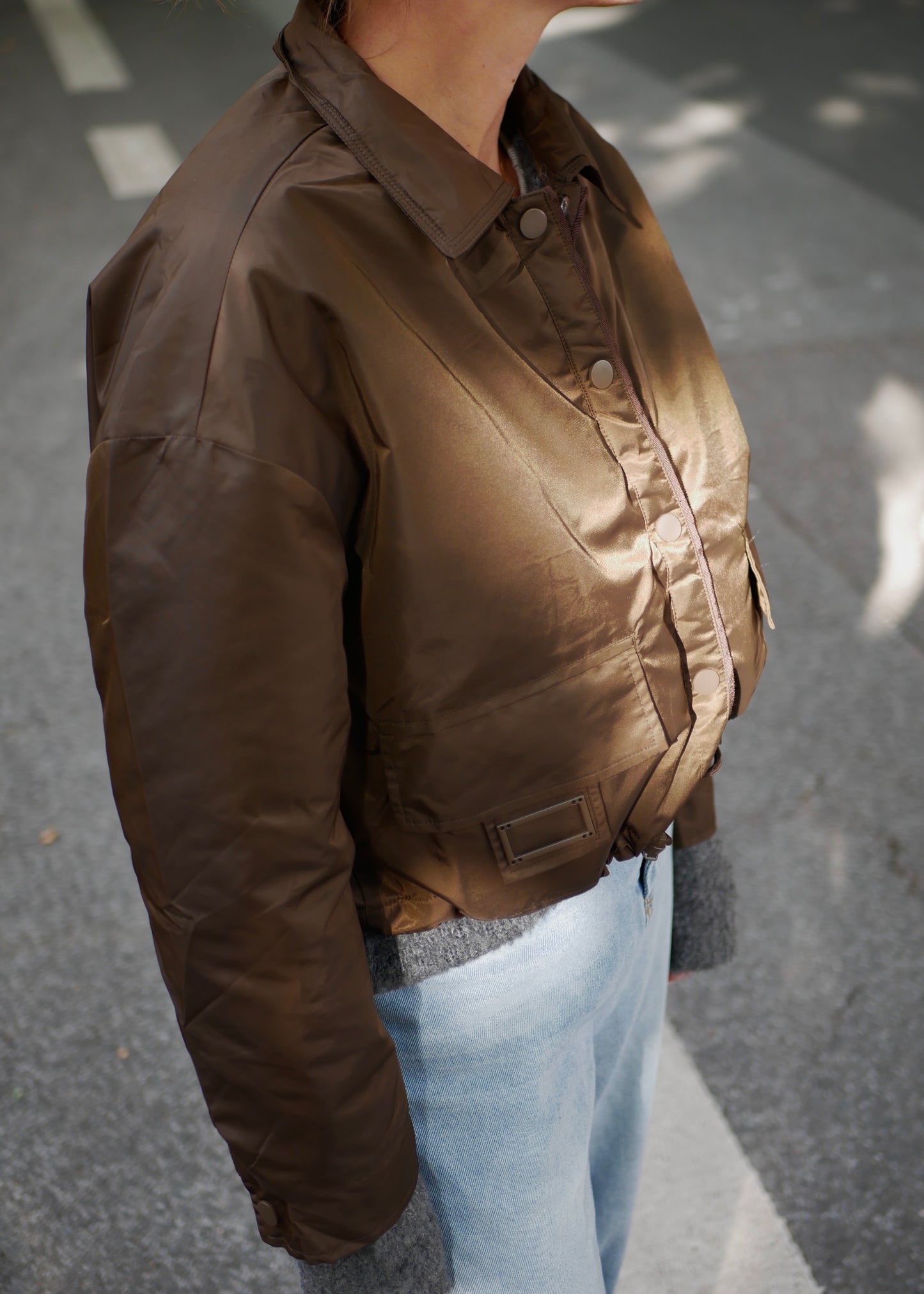 ‘THE PILOT’ Nylon Bomber chocolate