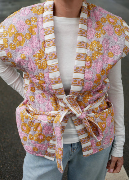 ‘Puffy Wing vest’ floral