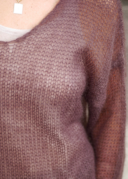 ‘FLUFFY KNIT’ Pullover mauve chocolate