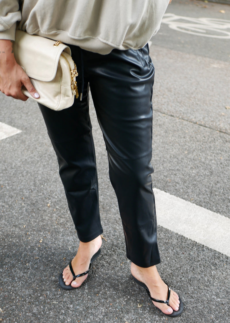 ‘LEATHER PANTS' (lookalike) black