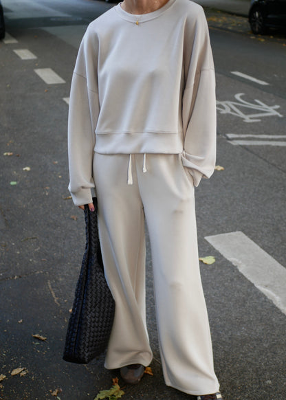 ‘CLOUD’ set cream
