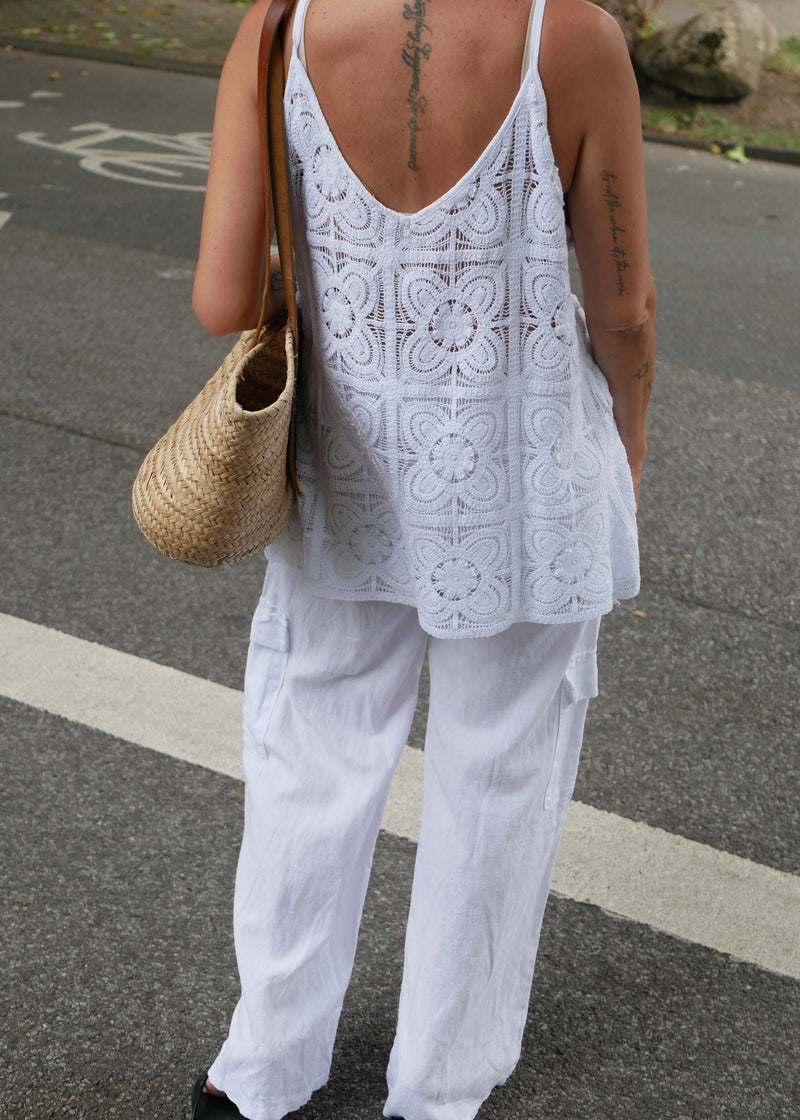 ‘DREAMY CROCHET’ Top white