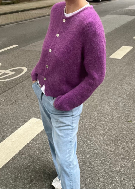 Fluffy Cardigan plum