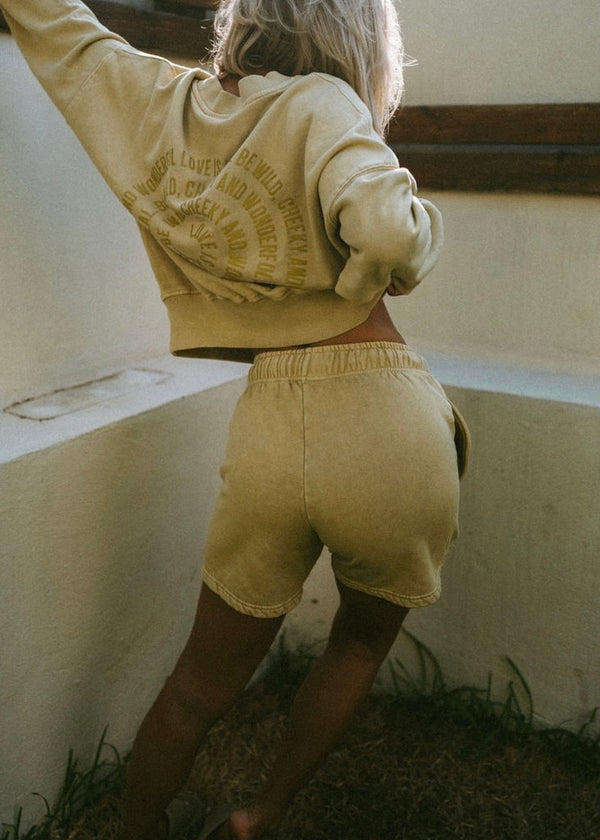 ‘GRIFFIN‘ used Shorts mustard