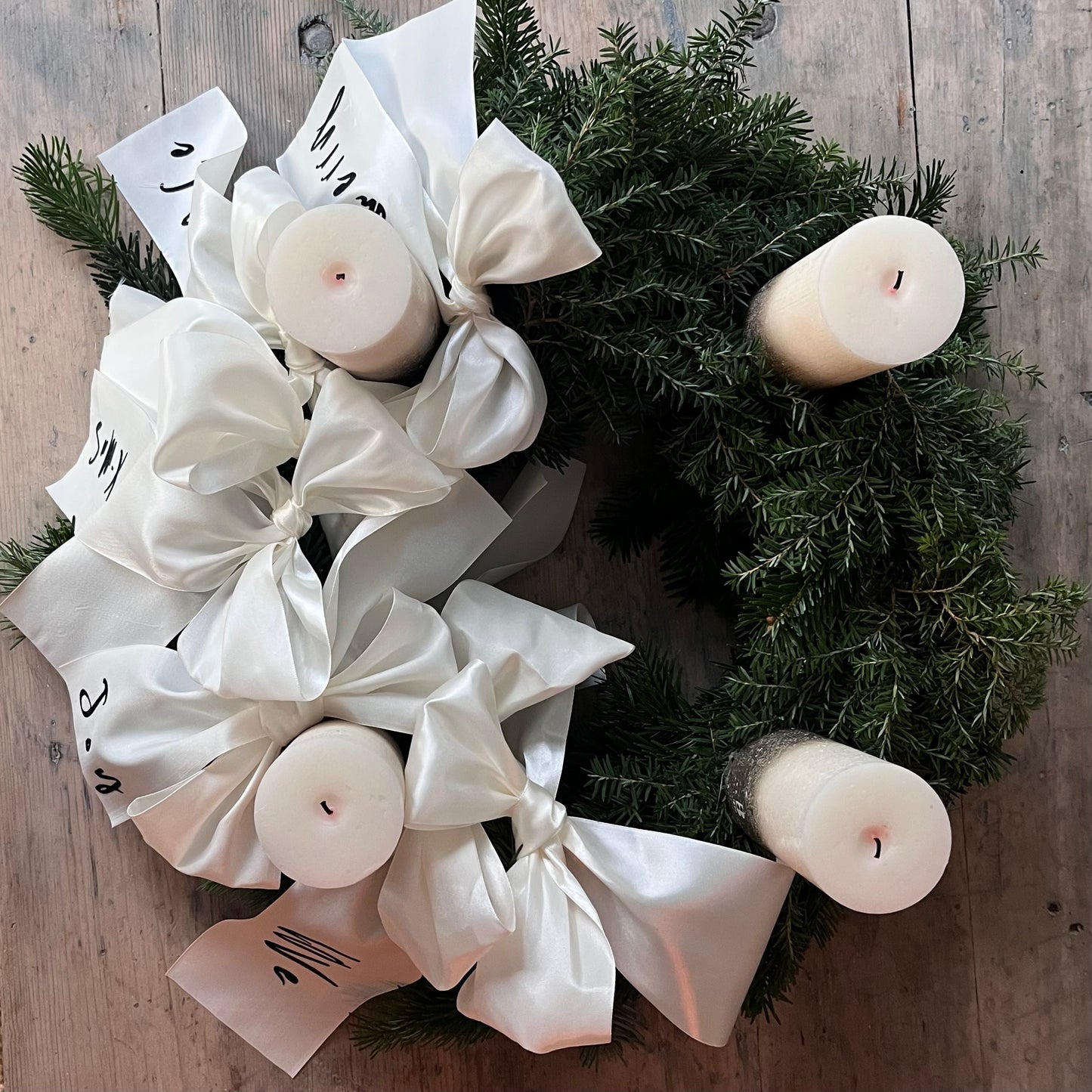 ‘X-MAS BOW’ make it your’s cream