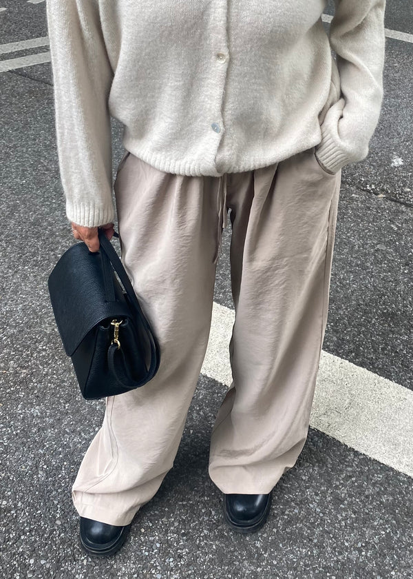 ‘WORKER' wide leg pants sand