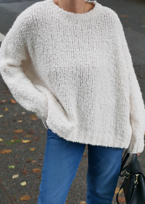 ‘ABY‘ super big knit pullover