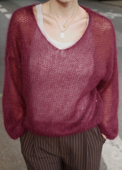 ‘FLUFFY KNIT’ Pullover cherry wine