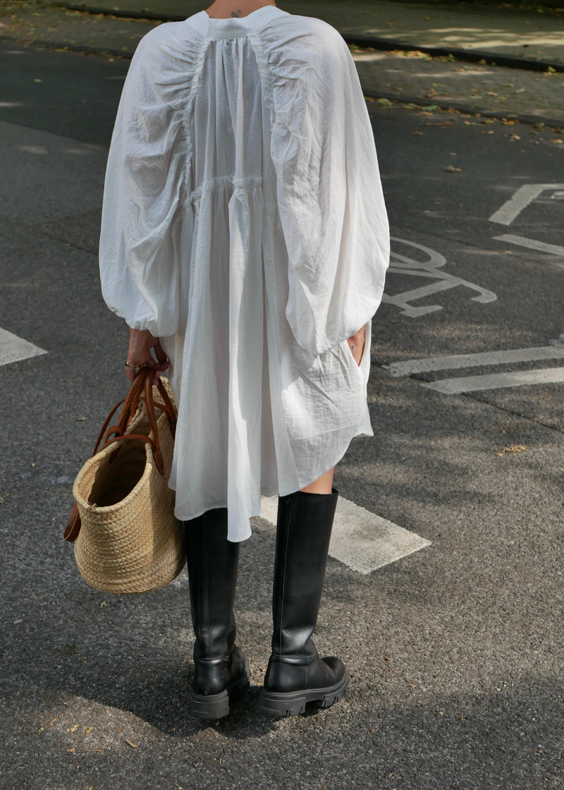 'BETSY' Summer cotton dress white